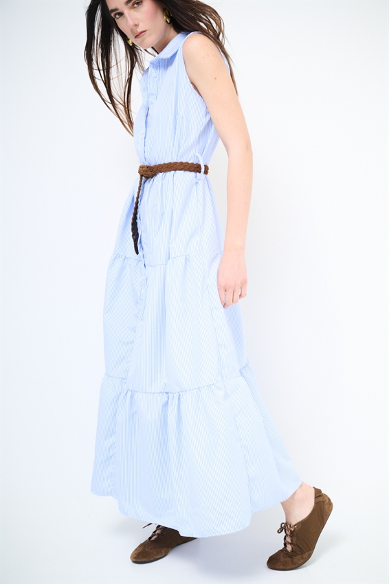 ABITO LUNGO SMANICATO CON BALZA A RIGHE CELESTE