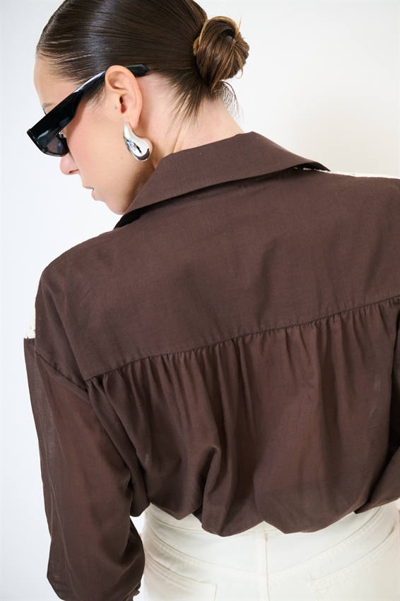 CAMICIA OVER IN MUSSOLA CON MACRAME DAVANTI