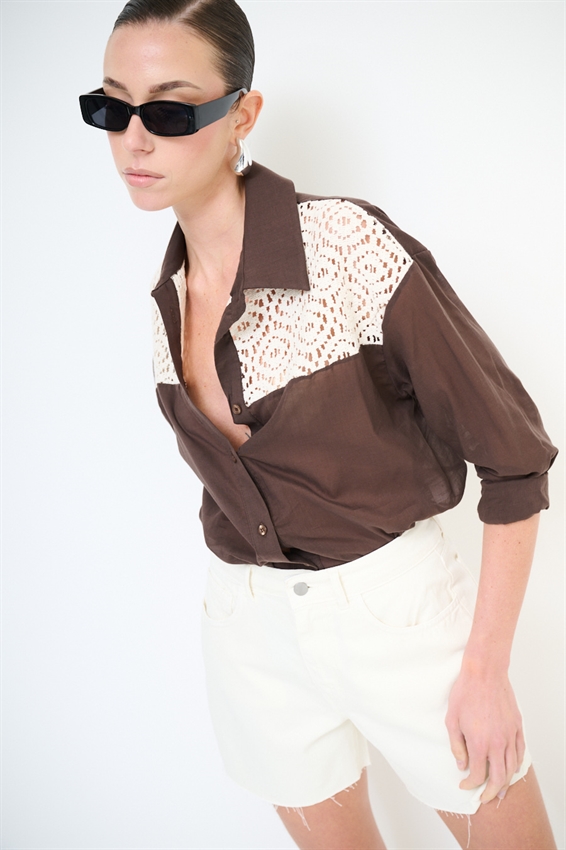 CAMICIA OVER IN MUSSOLA CON MACRAME DAVANTI
