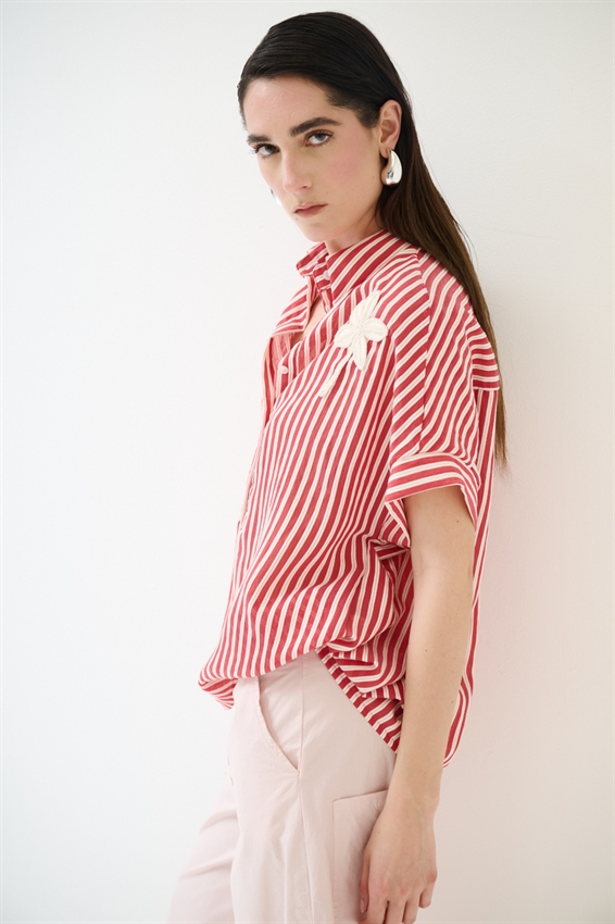 CAMICIA IN TENCEL A RIGHE CON MANICA CORTA