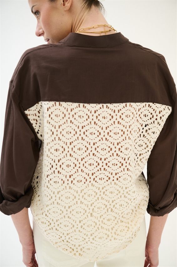 CASACCA COREANA IN MUSSOLA CON MACRAME DIETRO