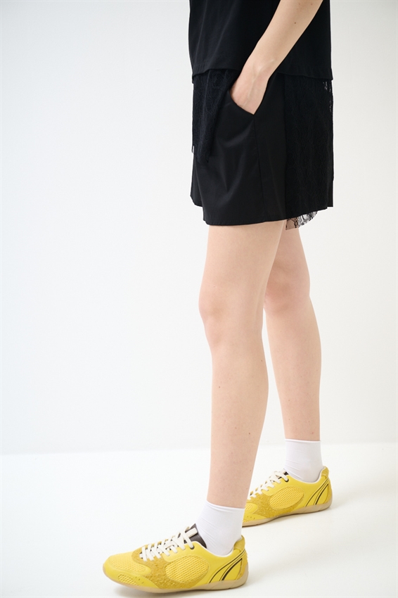 SHORTS IN POPELINE CON ELASTICO