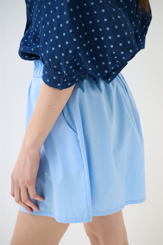 SHORTS IN POPELINE CON ELASTICO CELESTE