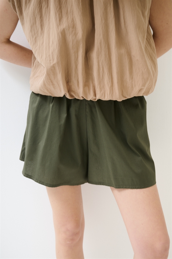 SHORTS IN POPELINE CON ELASTICO VERDE MILITARE