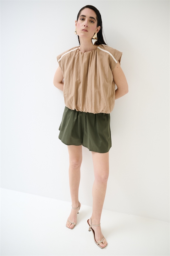 SHORTS IN POPELINE CON ELASTICO VERDE MILITARE