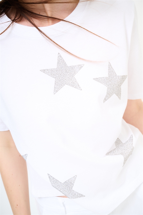 T-SHIRT CROP CON BORCHIE A FORMA DI STELLA