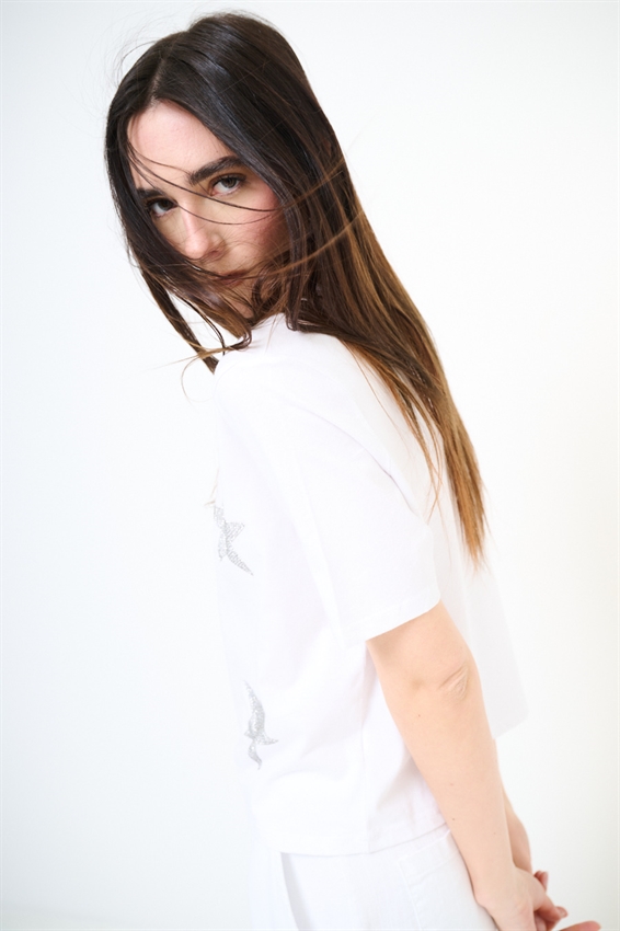 T-SHIRT CROP CON BORCHIE A FORMA DI STELLA BIANCO
