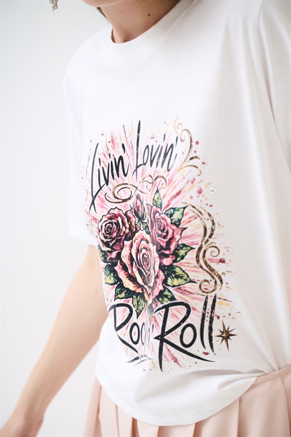 T-SHIRT CROP CON STAMPA ROCK + BORCHIE BIANCO