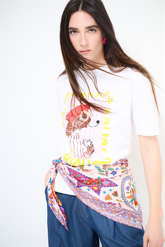 T-SHIRT REGULAR CON STAMPA CANE + BORCHIE