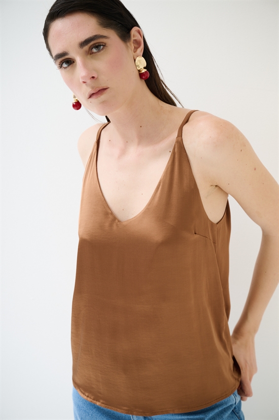 CANOTTA BASIC CON SPALLINI REGOLABILI IN VISCOSA TABACCO