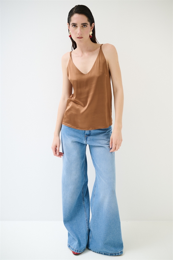 CANOTTA BASIC CON SPALLINI REGOLABILI IN VISCOSA TABACCO