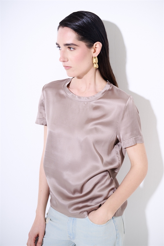 T-SHIRT IN RASO VISCOSA PARICOLLO FANGO