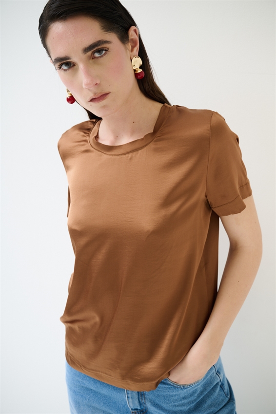 T-SHIRT IN RASO VISCOSA PARICOLLO TABACCO