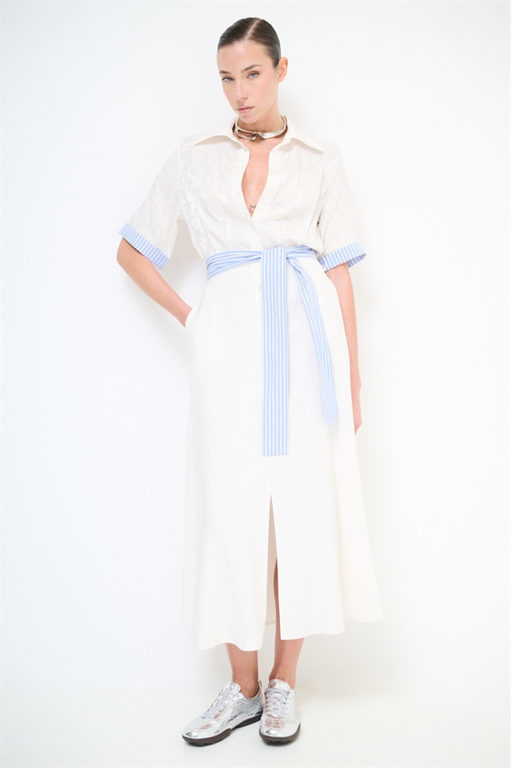 ABITO BICOLOR CON PASSAMANERIA BURRO