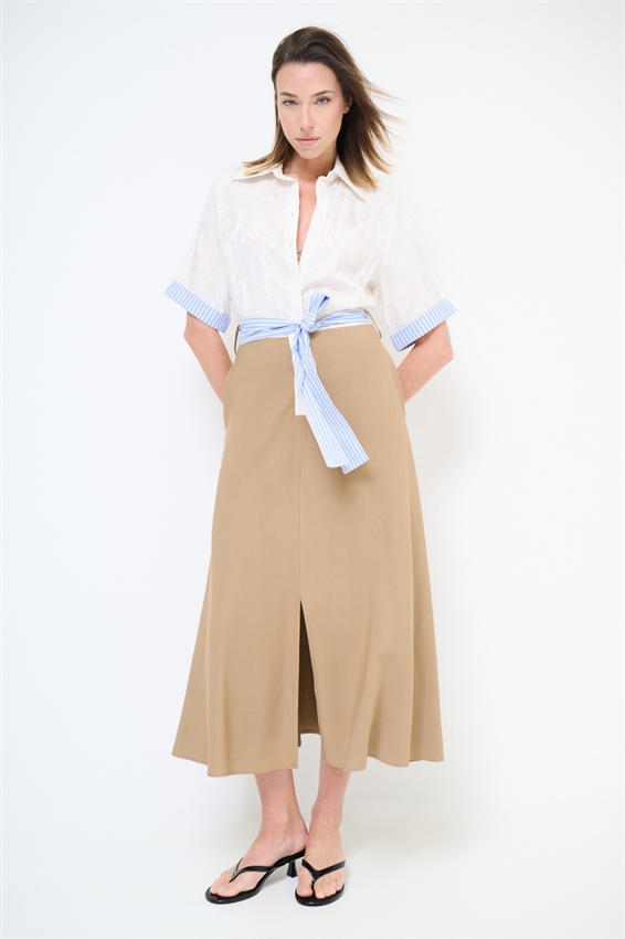 ABITO BICOLOR CON PASSAMANERIA NOCCIOLA