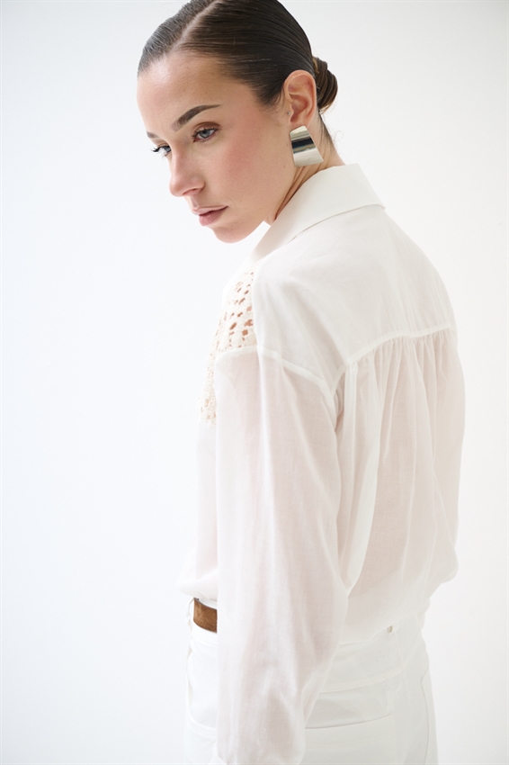 CAMICIA OVER IN MUSSOLA CON MACRAME DAVANTI BIANCO