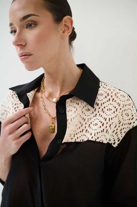 CAMICIA OVER IN MUSSOLA CON MACRAME DAVANTI NERO