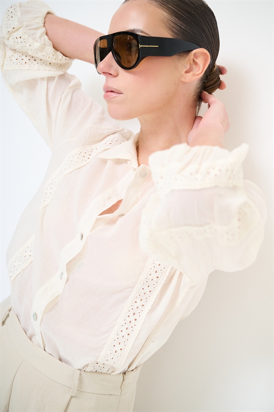 CAMICIA CON INSERTI PASSAMANERIA BURRO