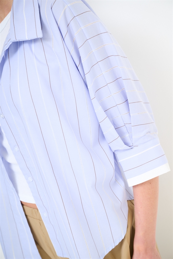 CAMICIA MANICA PIPISTRELLO RIGA RICAMATA CELESTE