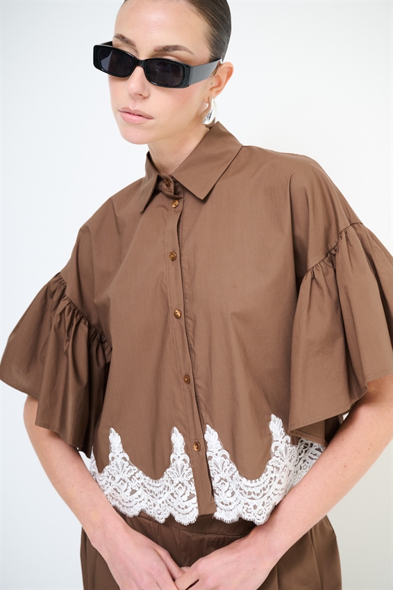CAMICIA IN TELA PARACADUTE CON PIZZO MORO