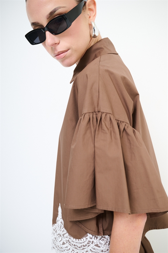 CAMICIA IN TELA PARACADUTE CON PIZZO MORO