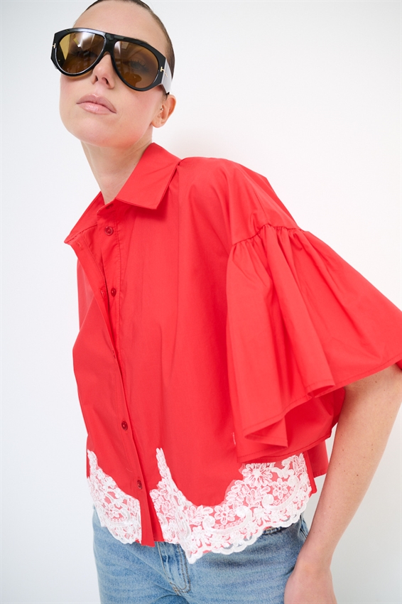 CAMICIA IN TELA PARACADUTE CON PIZZO ROSSO