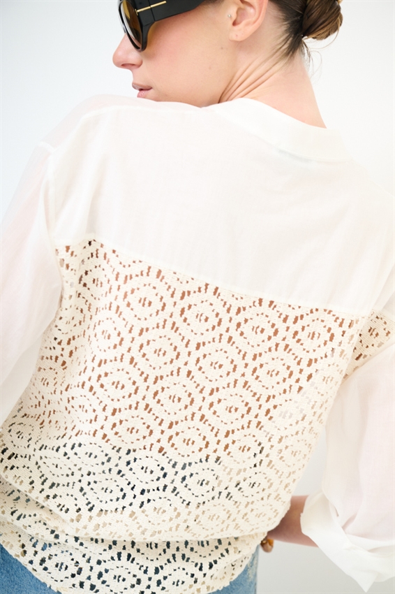 CASACCA COREANA IN MUSSOLA CON MACRAME DIETRO BIANCO