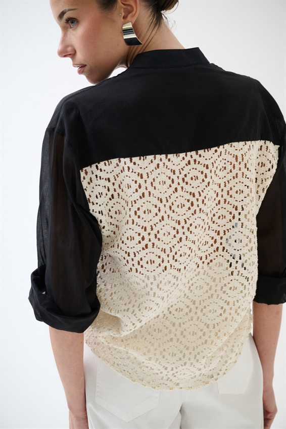 CASACCA COREANA IN MUSSOLA CON MACRAME DIETRO NERO