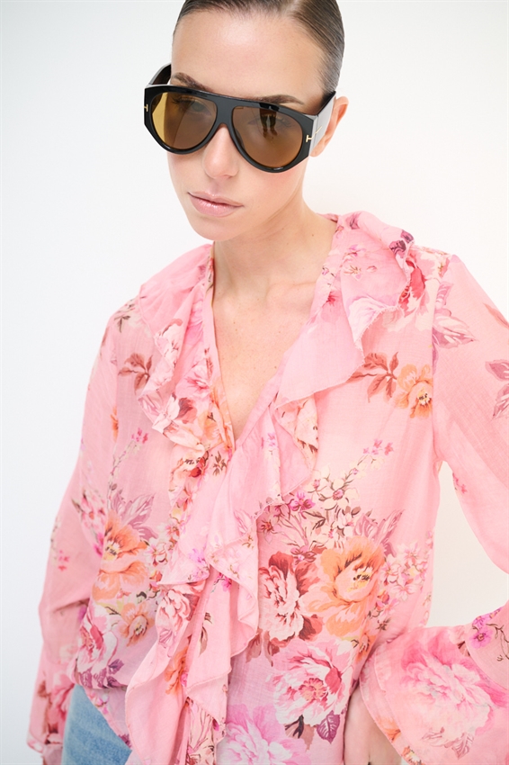 BLUSA CON VOLANT A FANTASIA