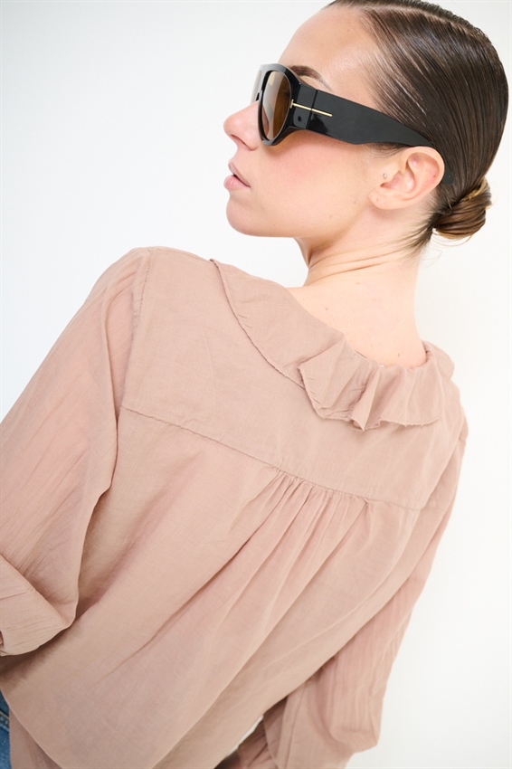 BLUSA CON VOLANT E LACCINO TERRA