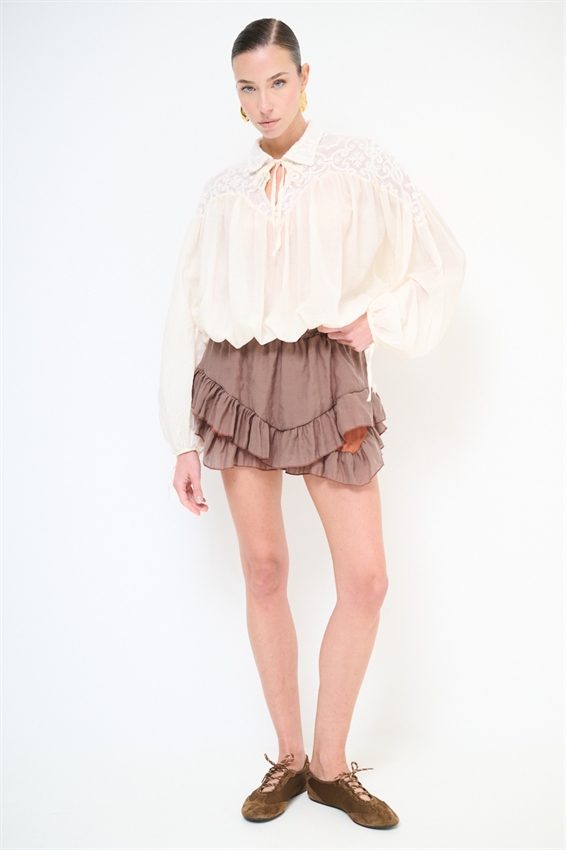 BLUSA INSERTO MACRAME