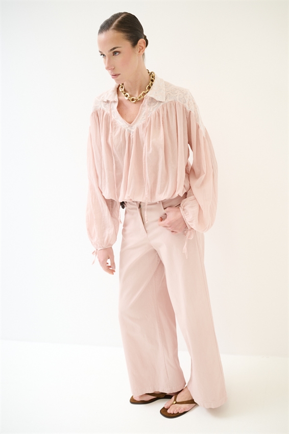 BLUSA INSERTO MACRAME