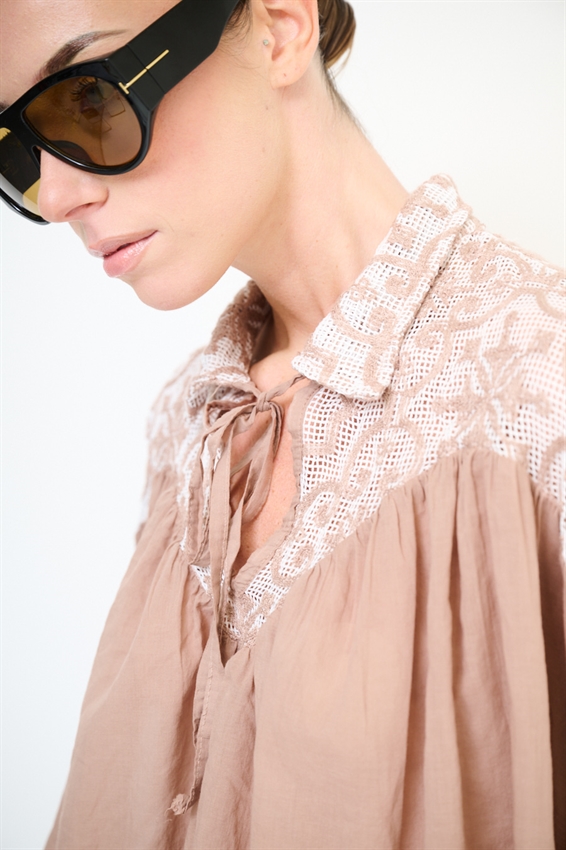 BLUSA INSERTO MACRAME TERRA