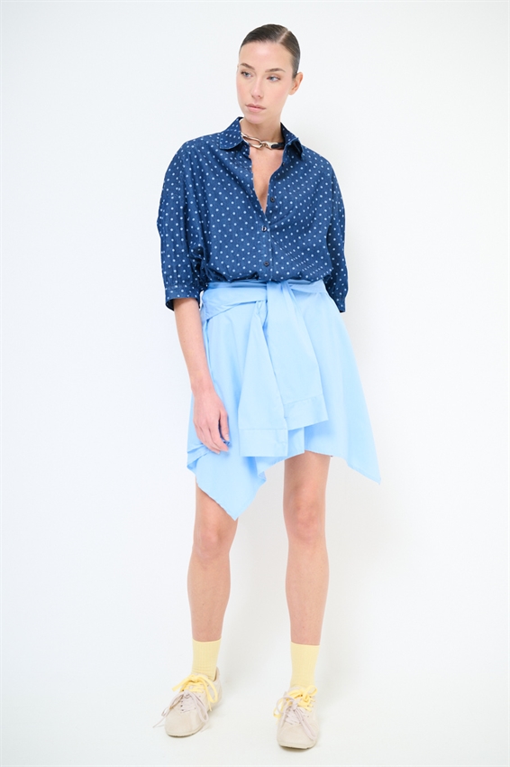 MINIGONNA A PUNTE CON MANICHE IN VITA