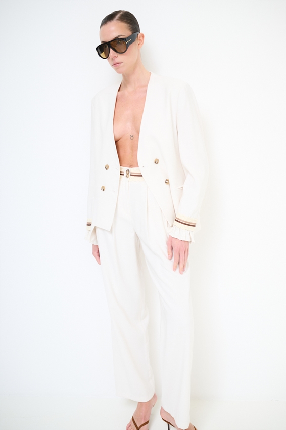 PANTALONE CON PASSAMANERIA IN VITA