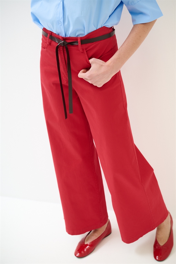 PANTA PALAZZO CON CINTURA PEPERONE