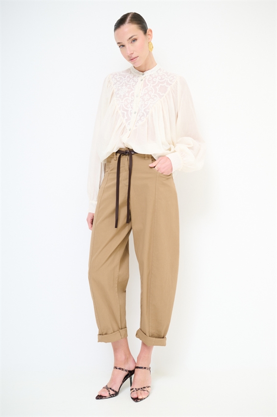 PANTALONE BALLOON CON CINTURA