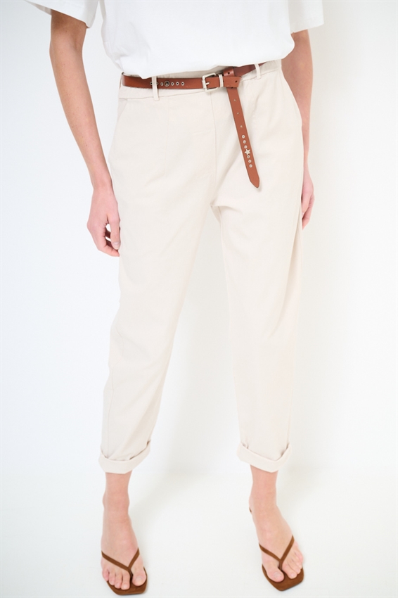 PANTALONE CHINO CON CINTURA SOIA