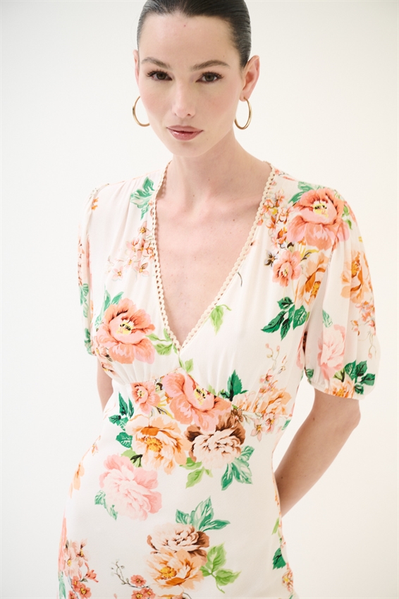 ABITO LUNGO CON STAMPA + PIZZO