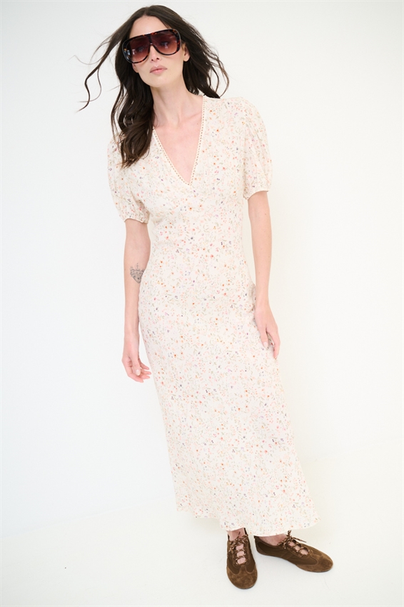 ABITO LUNGO CON STAMPA + PIZZO