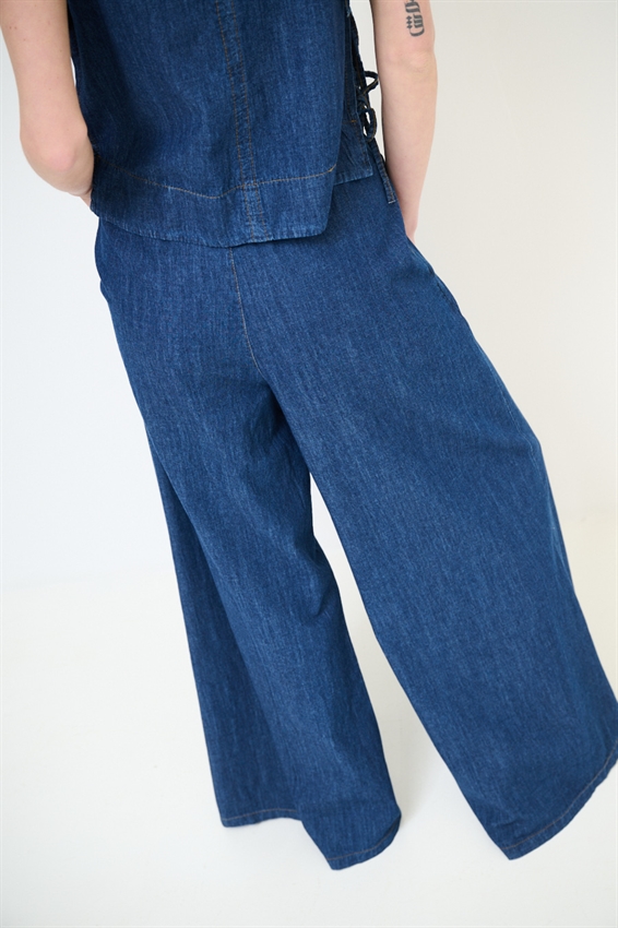 PANTALONE IN JEANS DI COTONE