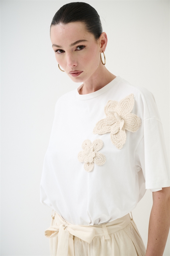 T-SHIRT DOPPIO FIORE RICAMO