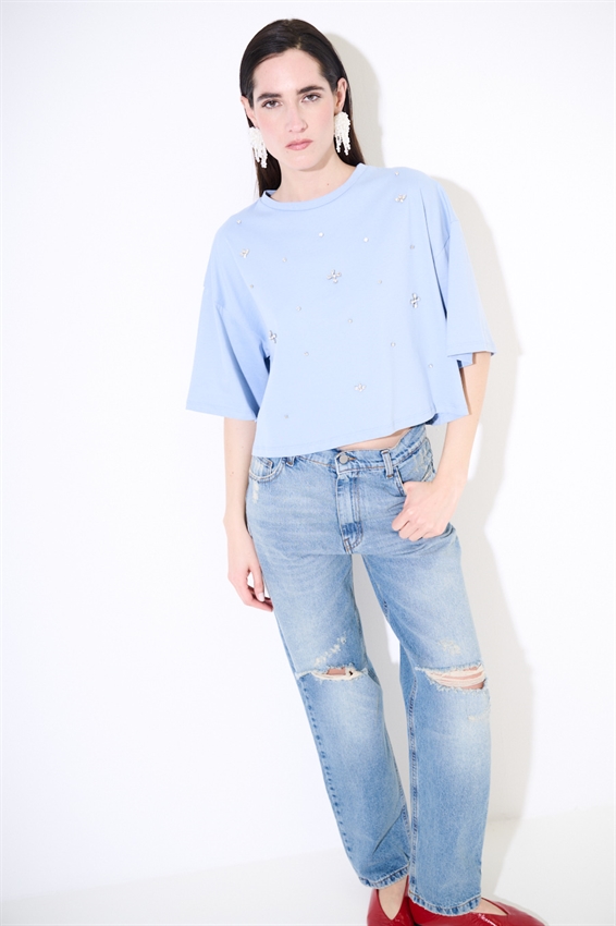 T-SHIRT CON APPLICAZIONE CASTONI