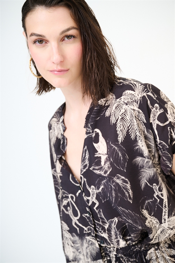 CAMICIA OVER CON STAMPA E NODO
