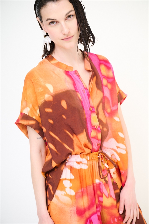 CAMICIA OVER CON STAMPA E NODO