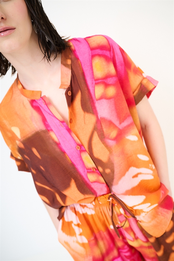 CAMICIA OVER CON STAMPA E NODO
