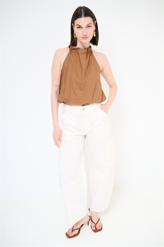 PANTALONE CON TASCONI