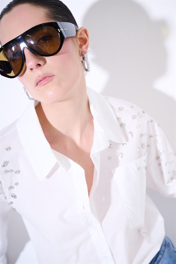 CAMICIA OVER CON CASTONI PANNA