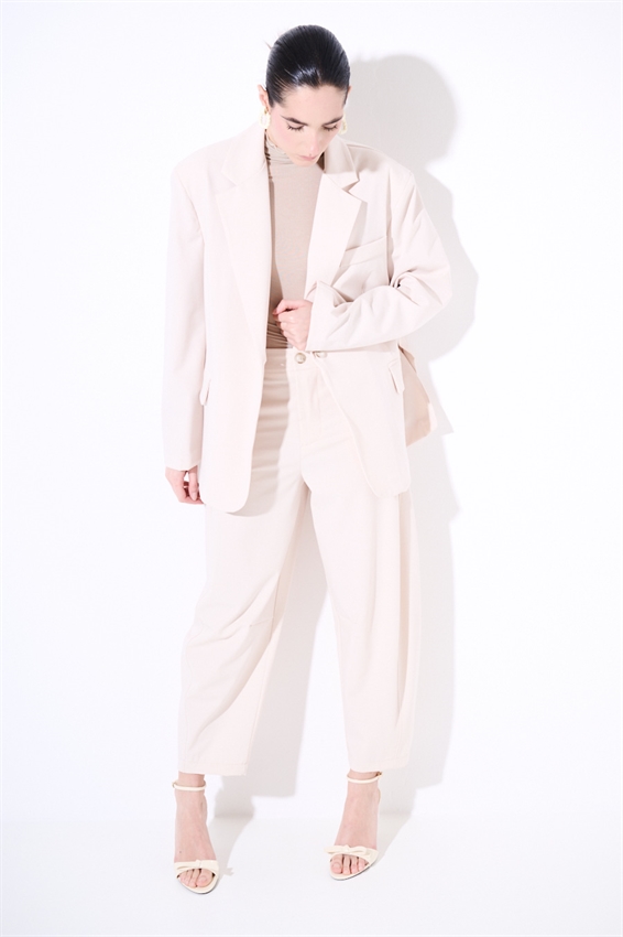 GIACCA OVER MONOPETTO CON TASCHE PATTINE BURRO