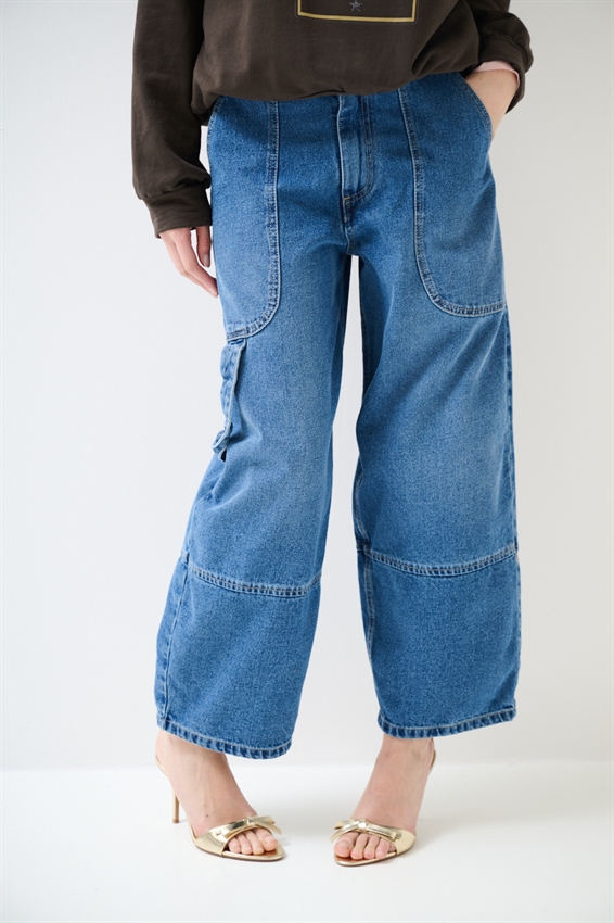 JEANS BARREL CON TASCHE DAVANTI BLU MEDIO